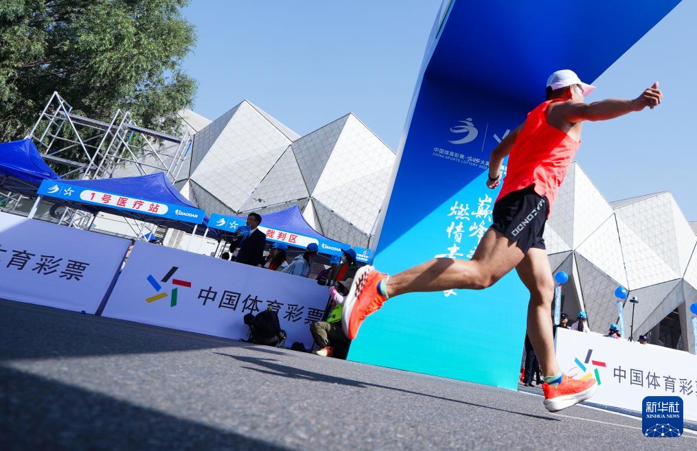 肯尼亚选手, MvQyw 肯尼亚选手, MvQyw