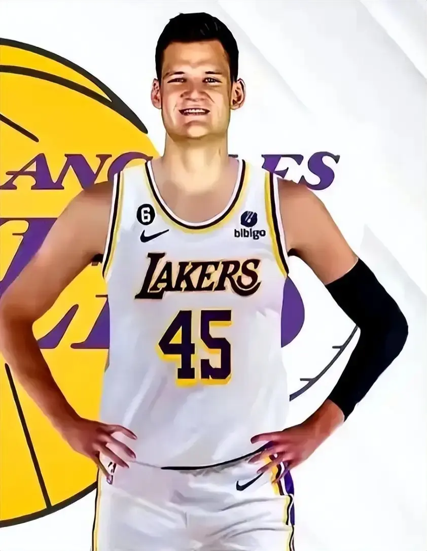 alt, 沃尔特对总 alt, 沃尔特对总