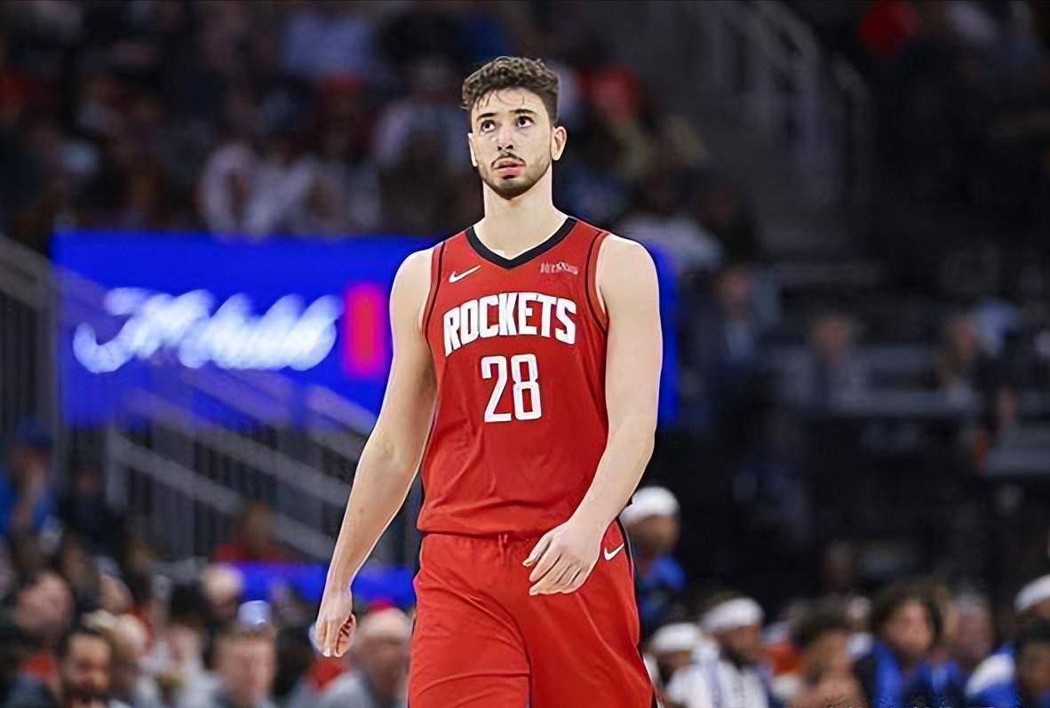 纷休战, 史密斯外线, 高效砍下 纷休战, 史密斯外线, 高效砍下